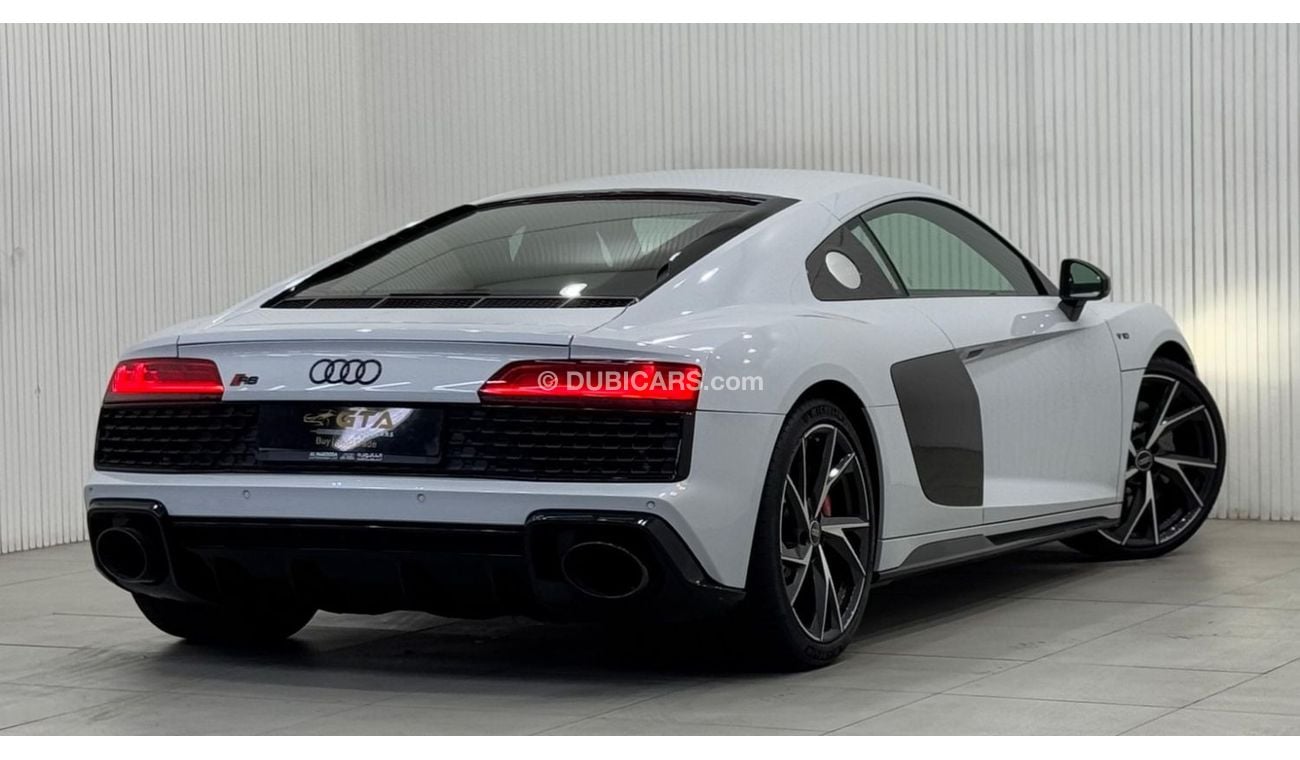 أودي R8 2023 Audi R8 V10 Performance, 3 Year Audi Warranty + Service Package, Full Service History, GCC