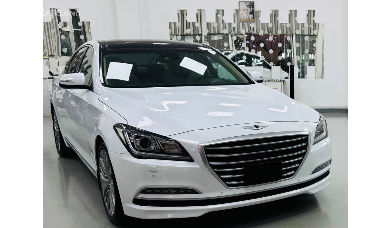 Hyundai Genesis Royal GCC .. Original Paint .. V6 .. Perfect Condition .. Top Range .