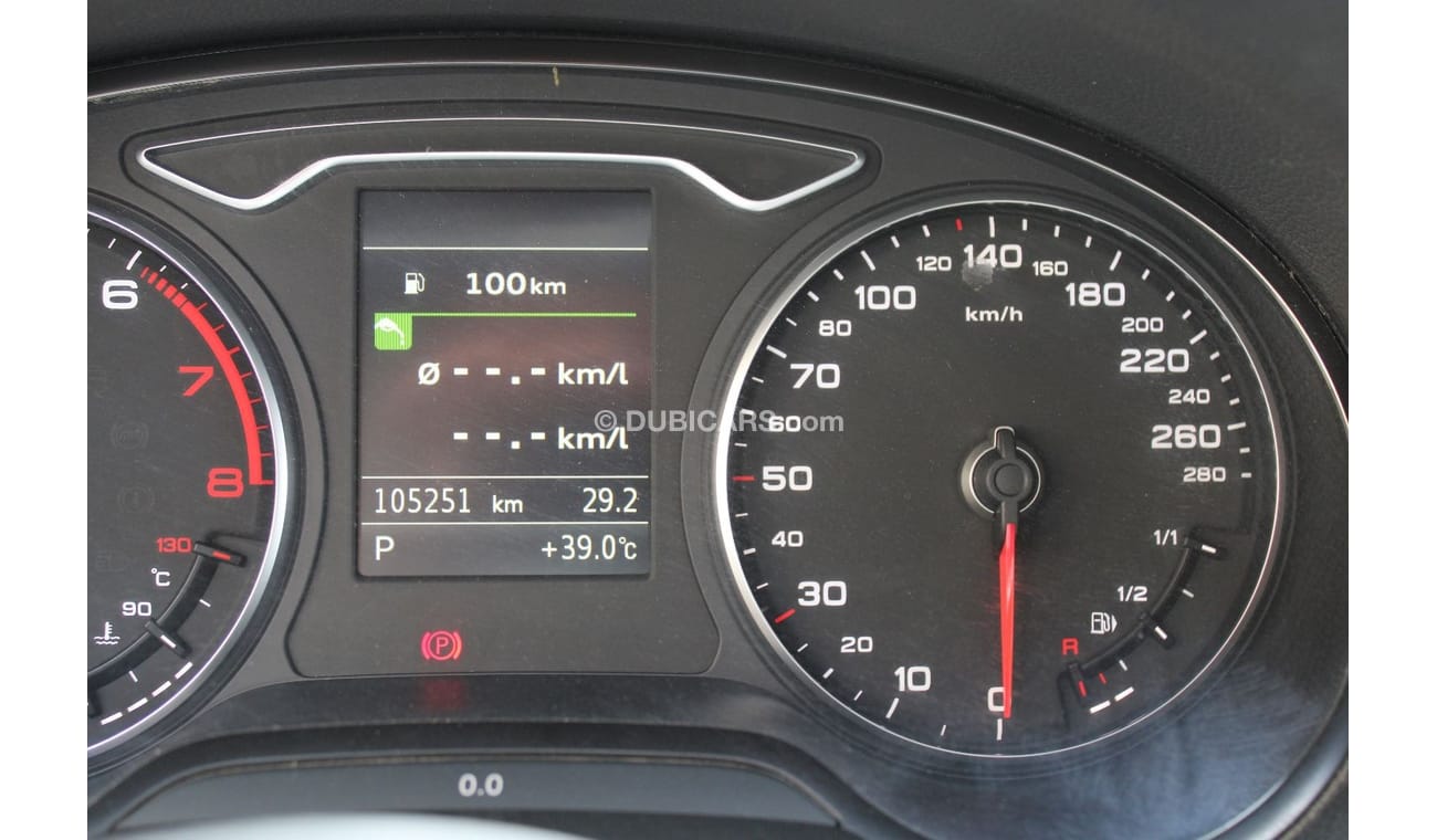 Audi A3 30 TFSI ACCIDENTS FREE - GCC - PERFECT CONDITION INSIDE OUT - ENGINE SIZE 1400 CC + TURBO