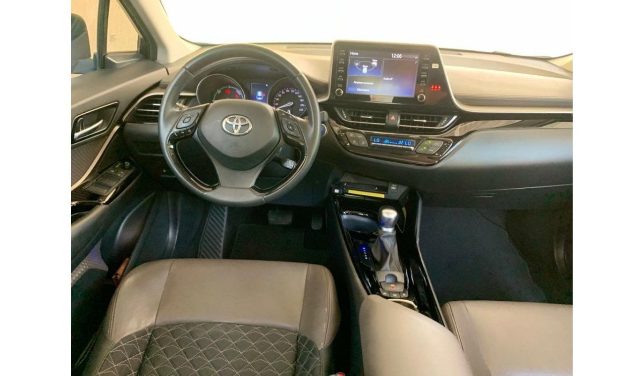 Toyota CHR Toyota C-HR Hybrid ,2022 (1.8L) GCC Specs Full Option