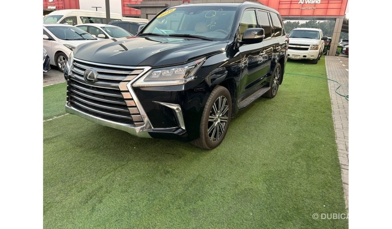 Lexus LX570 Sport black and beige