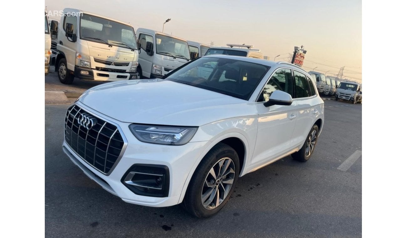 Audi Q5 English