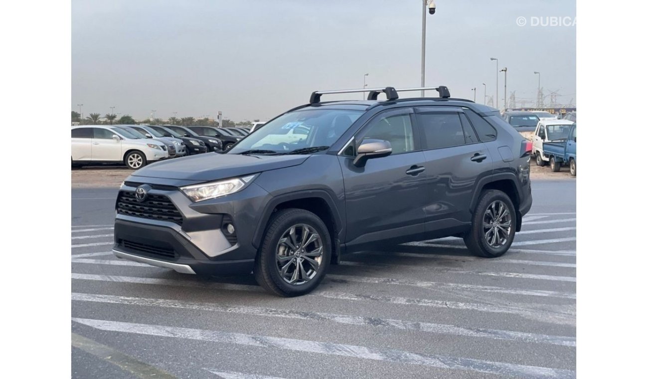 تويوتا راف ٤ 2022 Toyota Rav4 2.0L V4 - MidOption - RHD