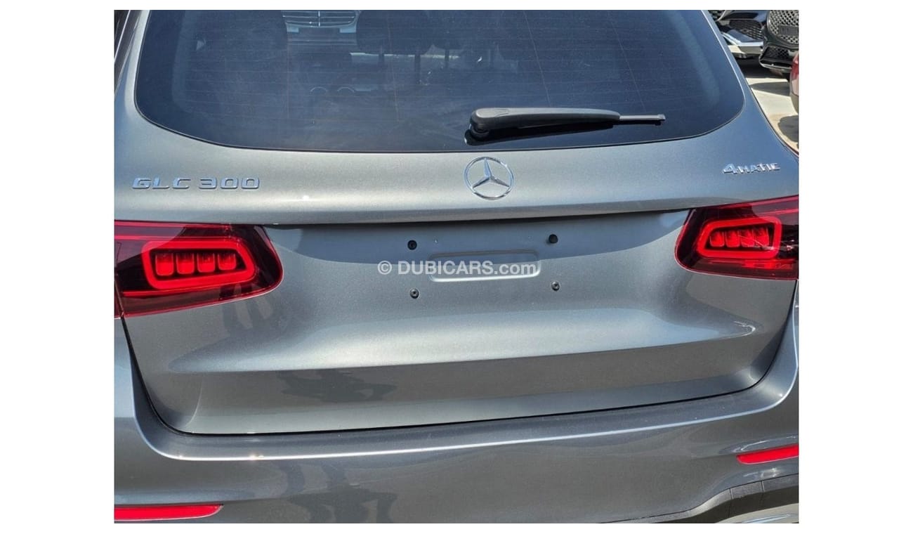 Mercedes-Benz GLC 300 Premium