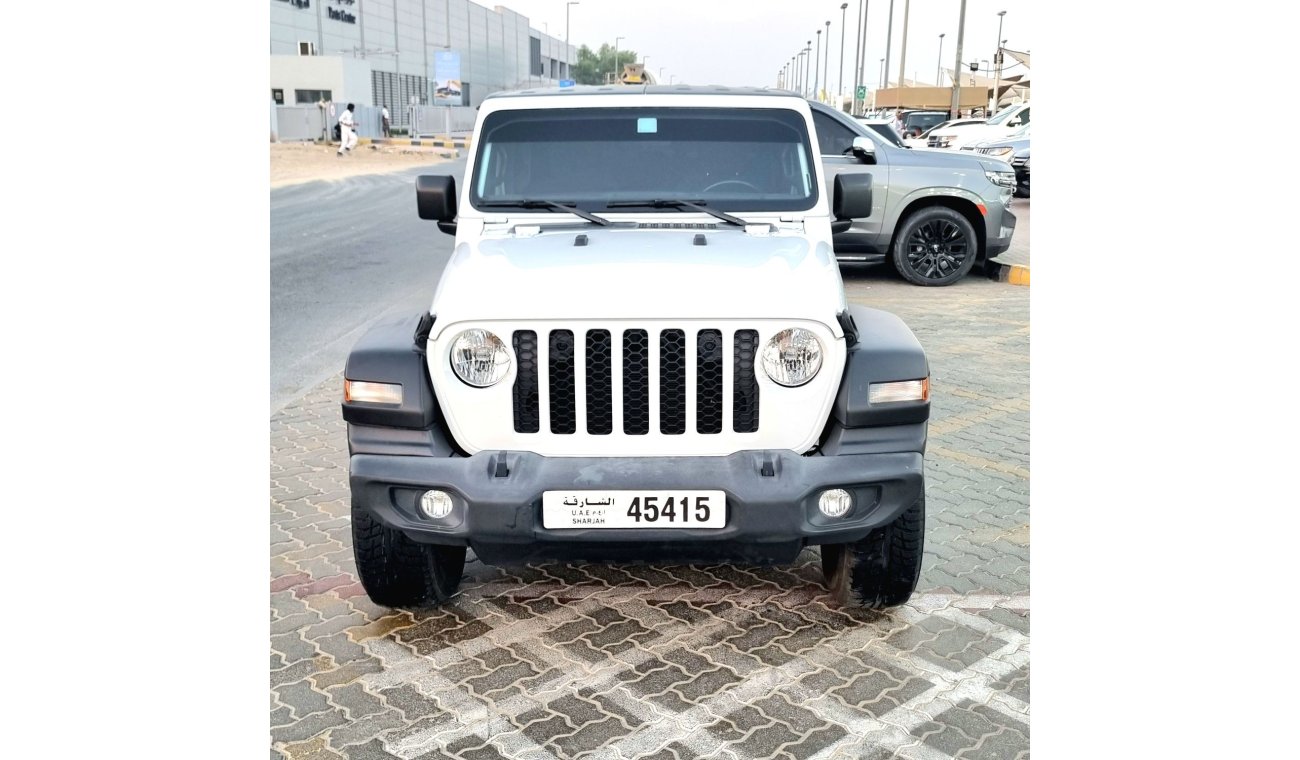 جيب جلادياتور JEEP GLADIATOR 2020 CLEAN TITLE