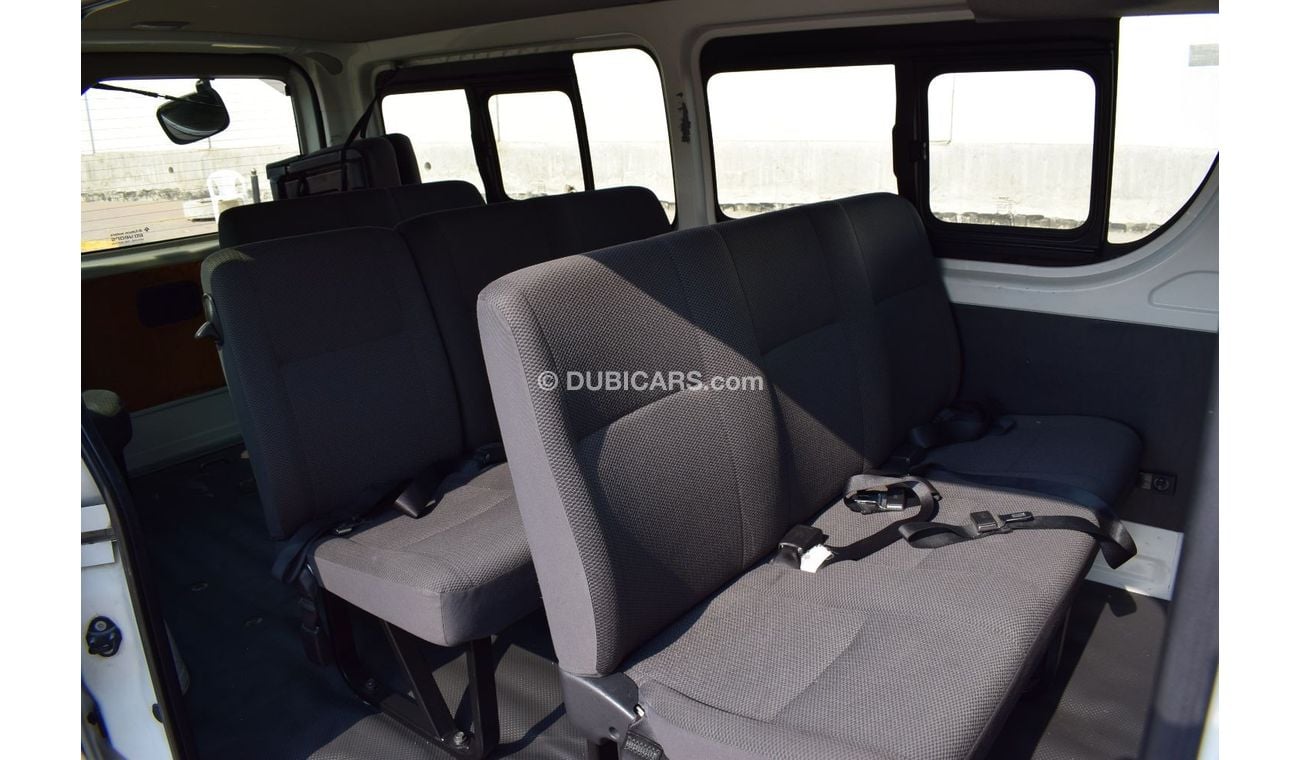 تويوتا هاياس Toyota Hiace GL 13 seater, Model:2015. Excellent condition