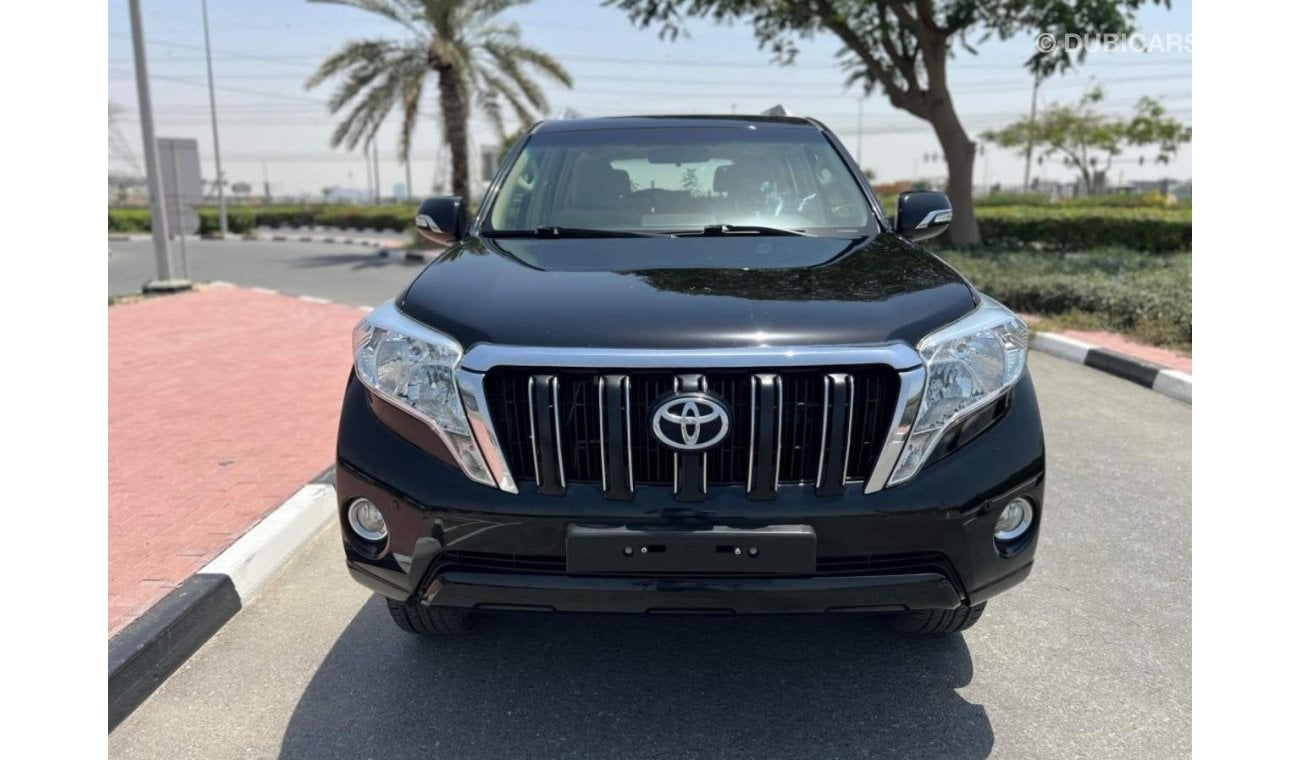 تويوتا برادو Toyota Prado 2017 GXR V6 Full Option top the range petrol left hand Drive clean condition