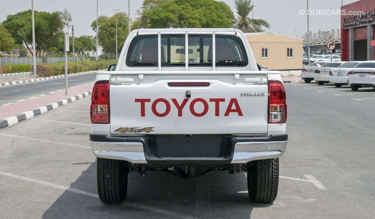 تويوتا هيلوكس TOYOTA HILUX 4*4 2.4L AUTOMATIC DIESEL DOUBLE CABIN PICK UP  MODEL 2024   GCC SPECIFICATION