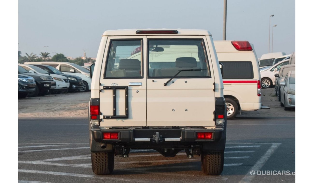 Toyota Land Cruiser 70 TOYOTA LAND CRUISER 71 4.0L 4WD 3DOOR PETROL SUV 2024