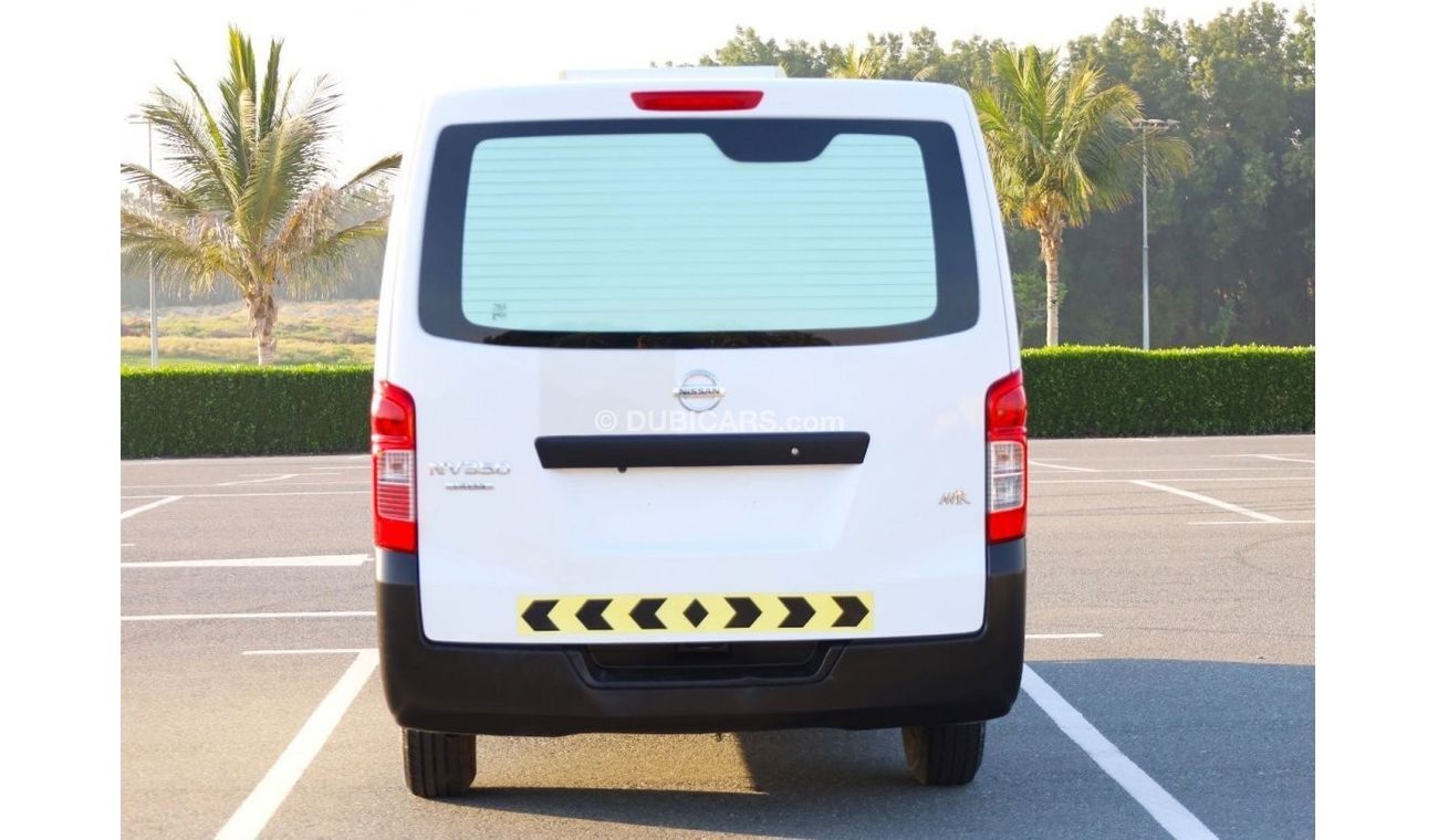 Nissan Urvan Std Limited Time Offer // Urvan NV350 Cargo Van with Chiller Box | GCC Specs