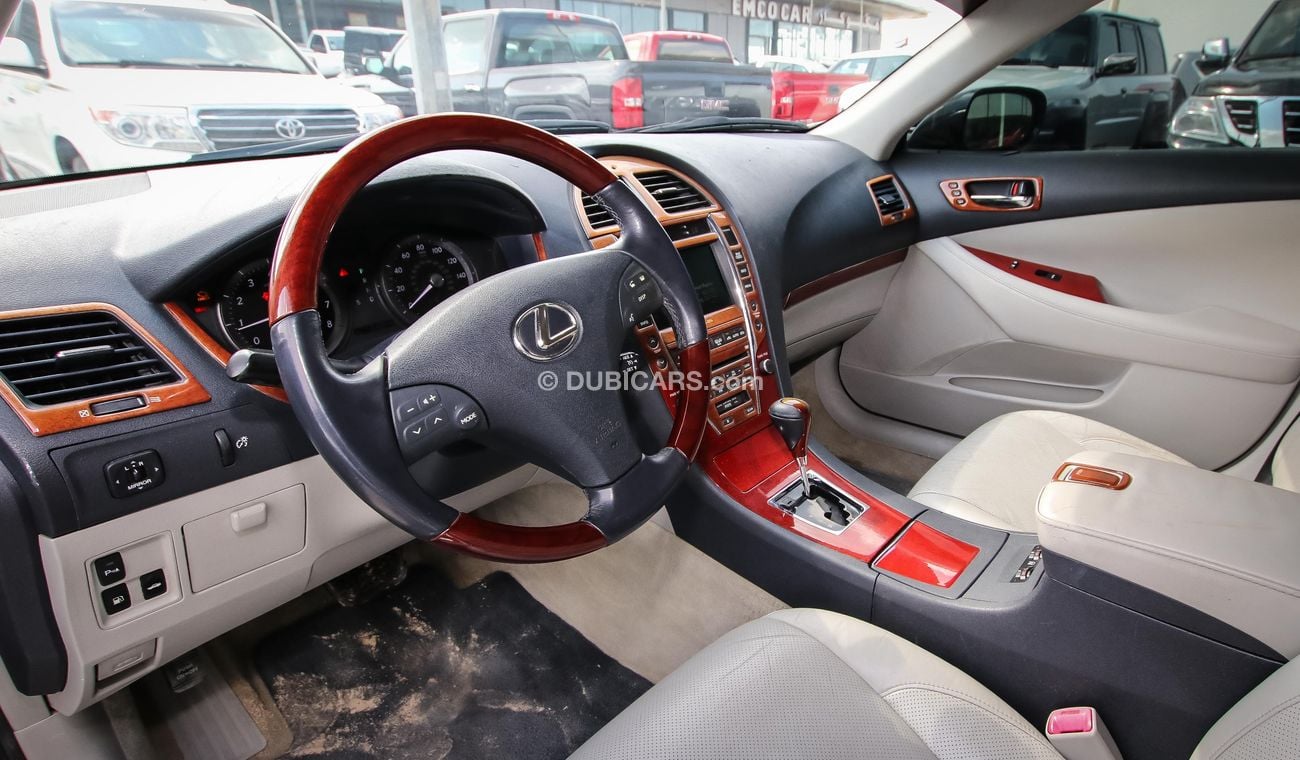 Lexus ES350