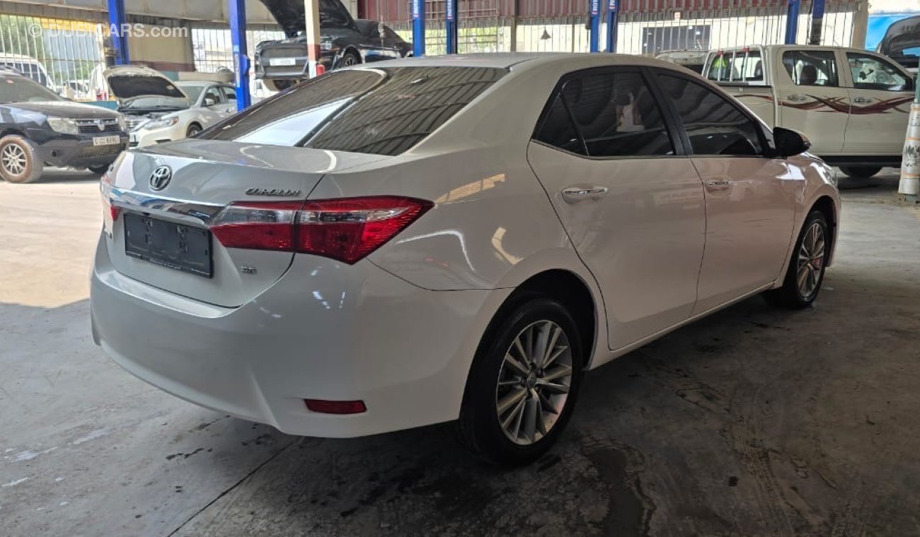 Toyota Corolla LIMITED EDITION 2.0