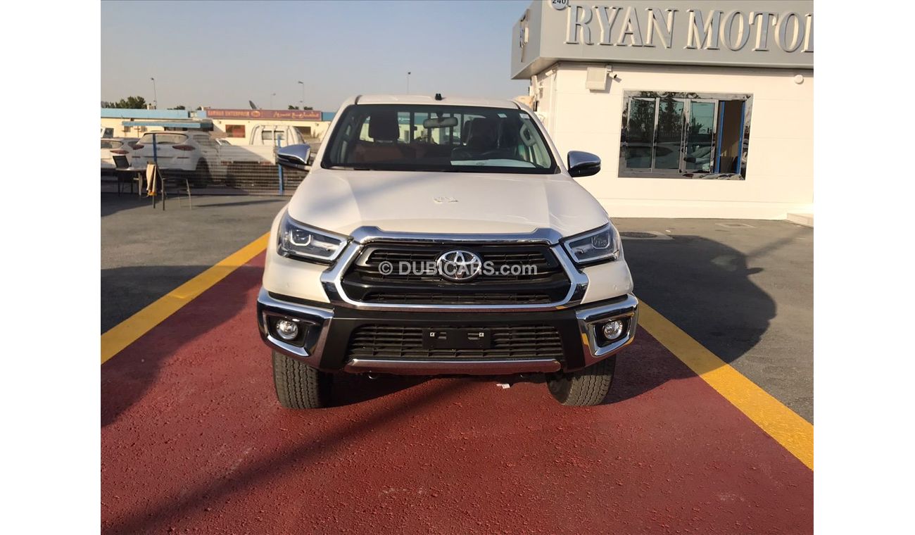 Toyota Hilux 2.4L MODEL 2021  DIESEL 4X4 KEY START WITH DVD REAR CAMERA AUTO TRANSMISSION EXPORT ONLY