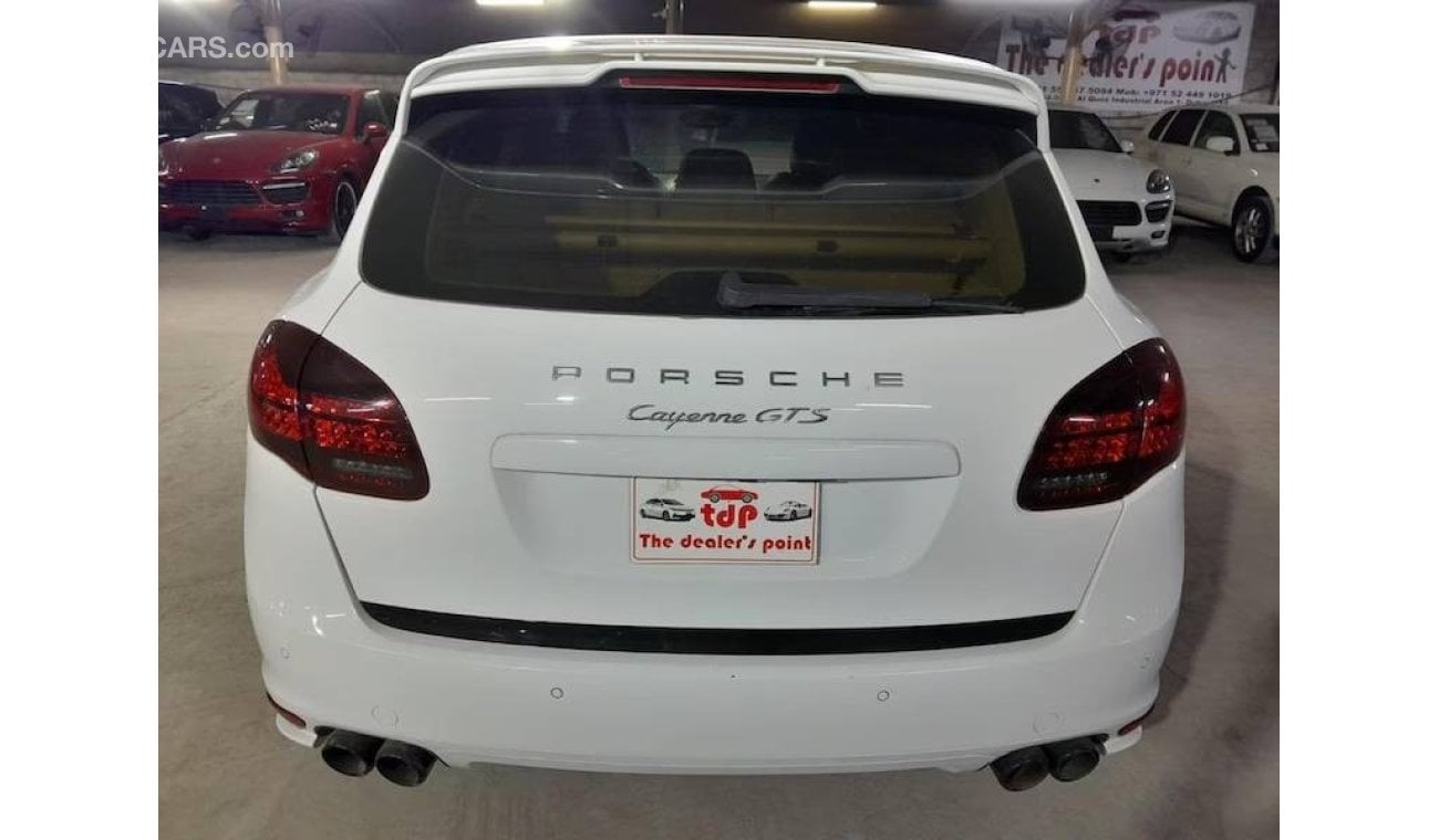 Porsche Cayenne GTS PORSCHE CAYENNE GTS 4.8L 2013, WITH PANORAMIC ROOF, SPORTS CHRONO PACKAGE AND MORE..