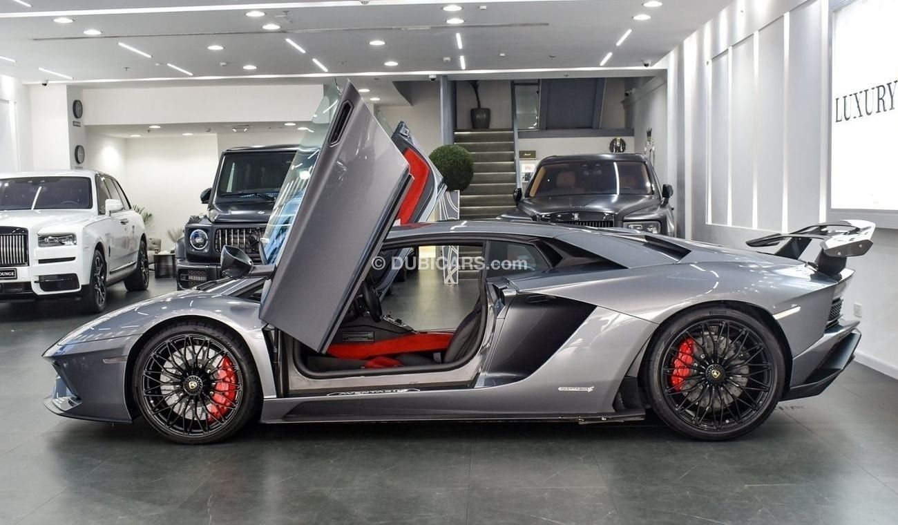 Lamborghini Aventador