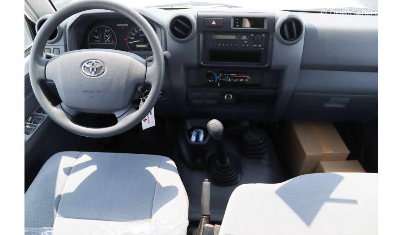 Toyota Land Cruiser Pick Up LAND CRUISER 4.2 V6 DIESEL DIFF LOCK 4X4 M/T **EXPORT ONLY**التصدير فقط خارج الخليج**