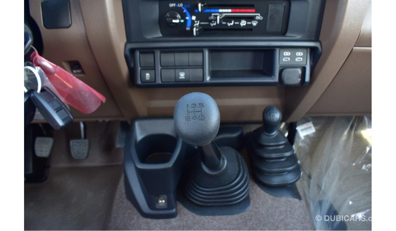 Toyota Land Cruiser Hard Top 76  LX V8 4.5L Manual Transmission