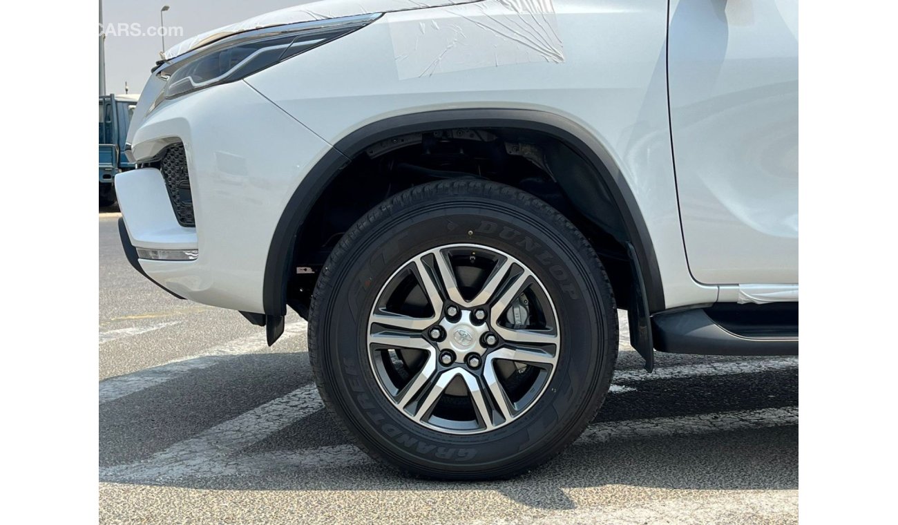 تويوتا فورتونر FORTUNER VX1 4.0L PETROL