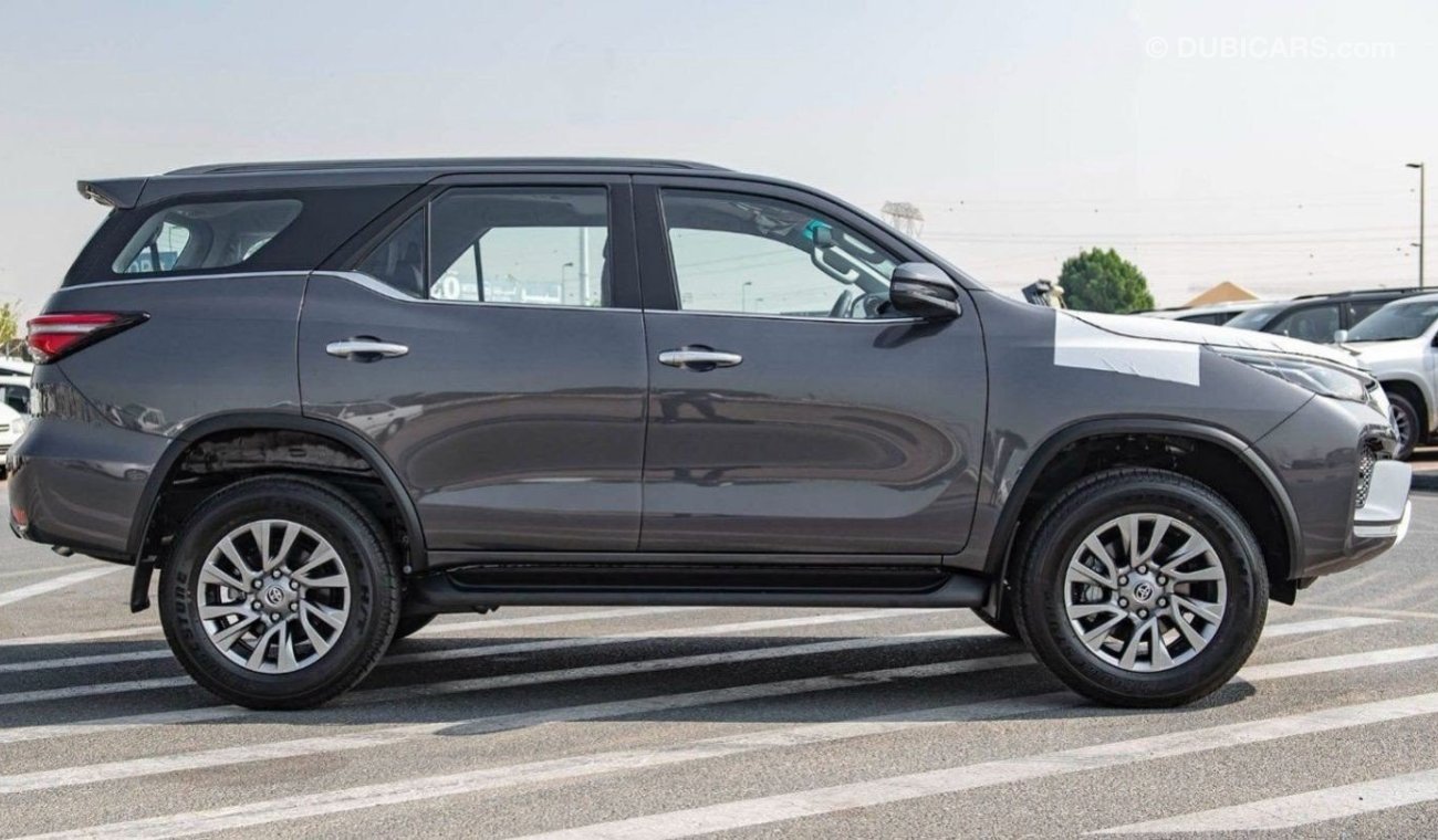 تويوتا فورتونر Toyota Fortuner 2.8L Diesel Full Option 4x4 2024