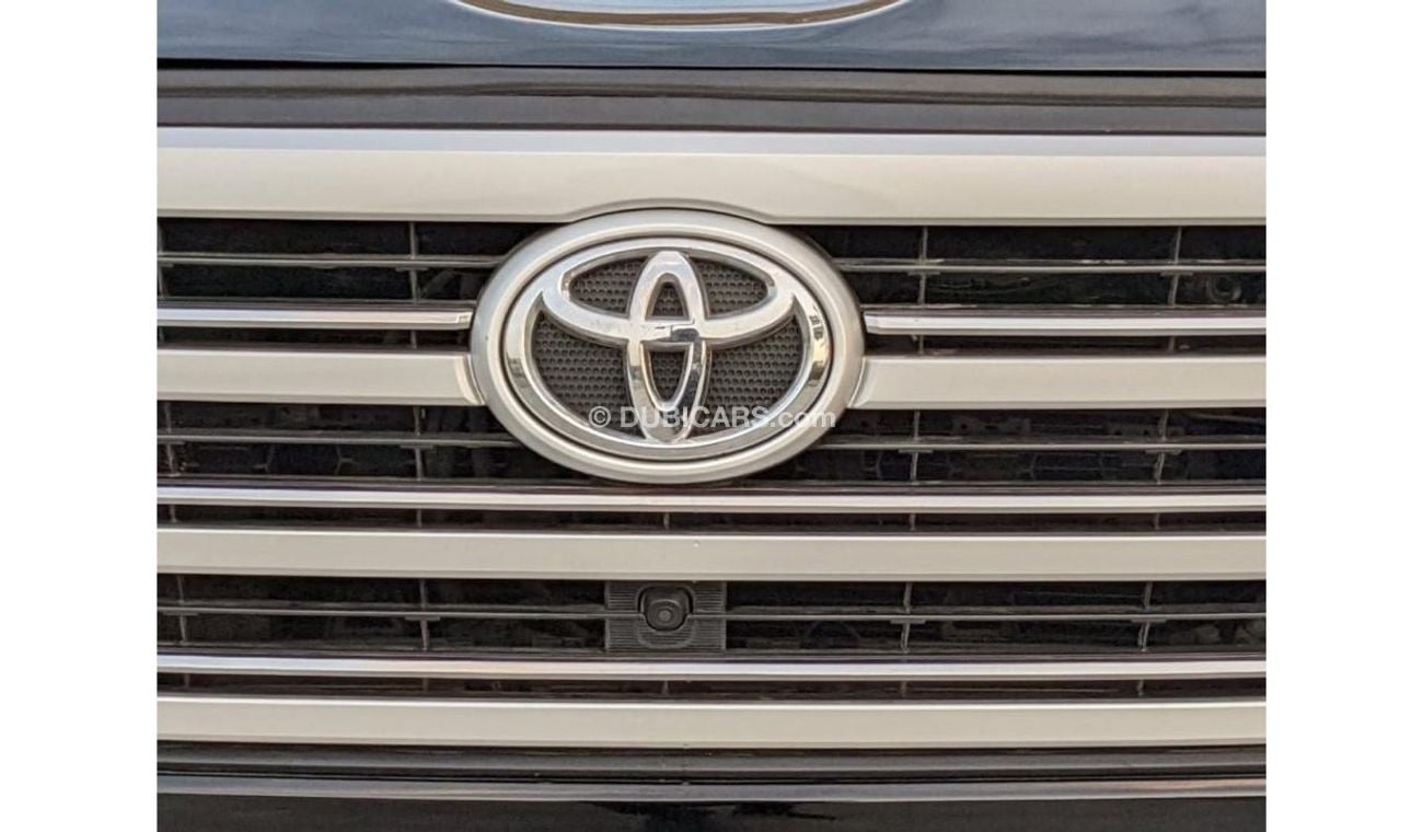 تويوتا لاند كروزر Toyota Hilux pickup 2022 SR5 TRD 2.8 Diesel Full Option