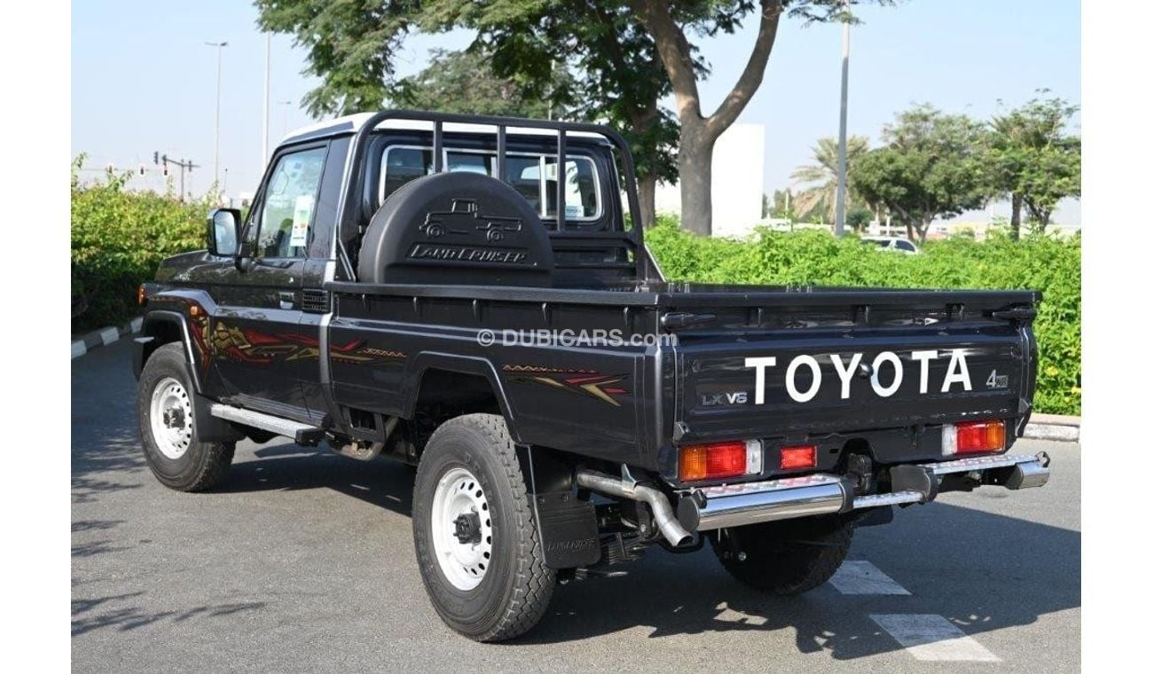 تويوتا لاند كروزر بيك آب 2025 TOYOTA LAND CRUISER 79 SINGLE CAB DLX V6 4.0L PETROL 4WD AUTOMATIC