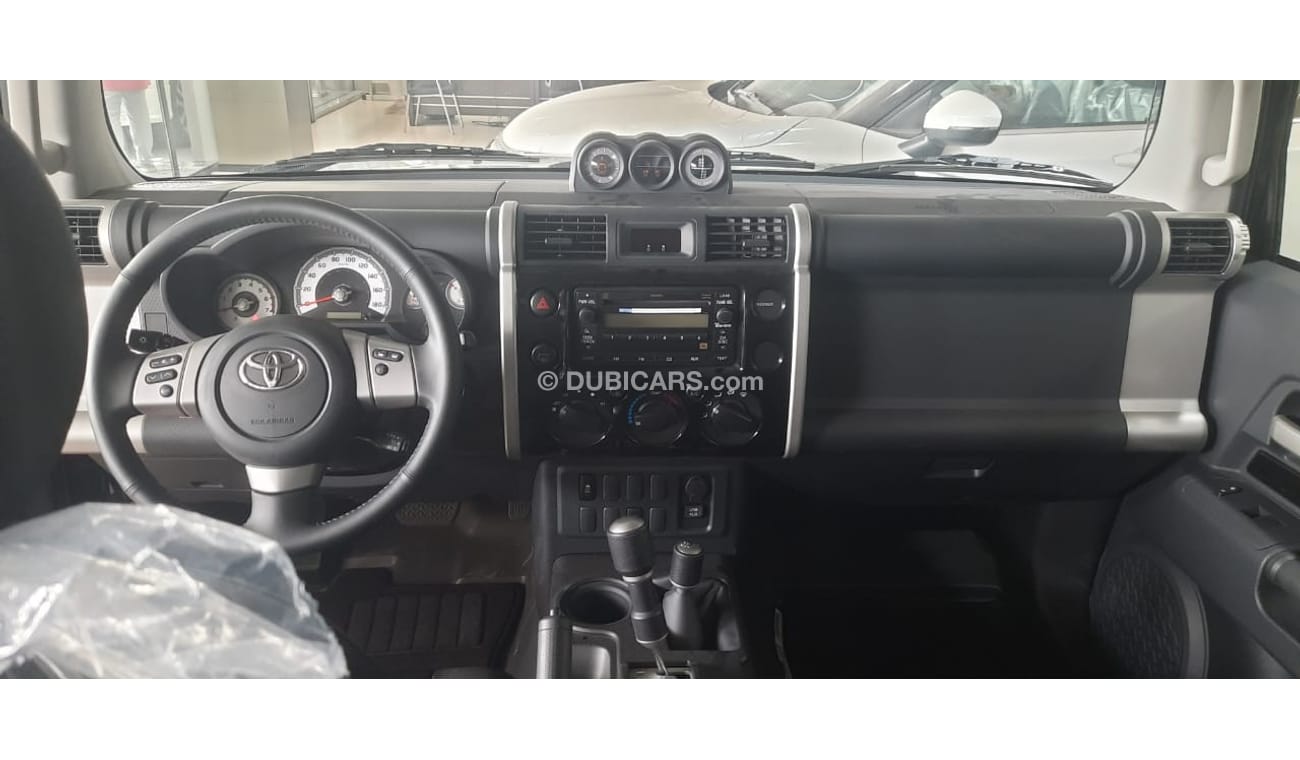 Toyota FJ Cruiser CAR WITH JBL SOUND SYSTEM