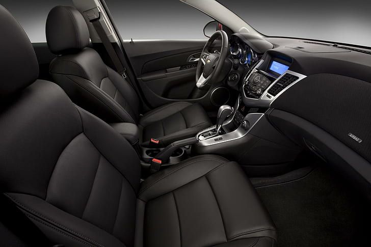 Chevrolet Lacetti interior - Seats