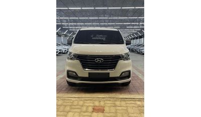 هيونداي H1 ستاريكس HYUNDAI STAREX H1 /DIESEL/5 SEATS /2.4L