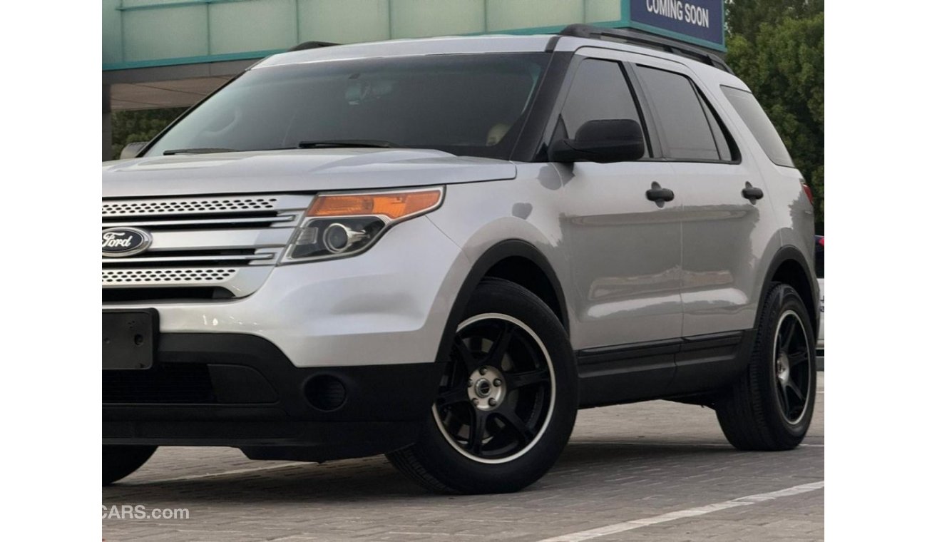 Ford Explorer Std In excellent condition and requires no expenses