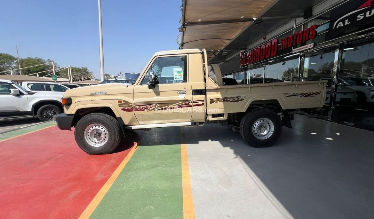 Toyota Land Cruiser Pick Up Toyota Land Cruiser Pickup 4.0L | 2024 | 0KM | GCC