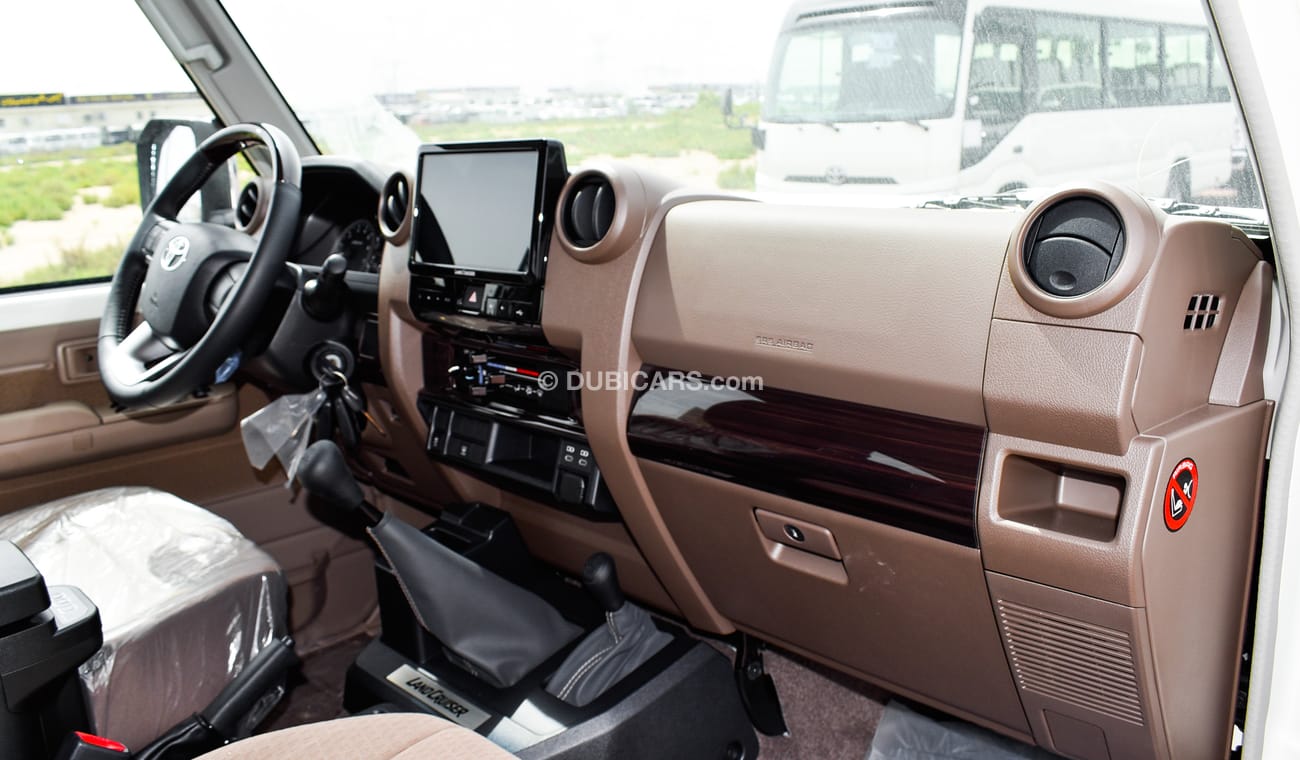 Toyota Land Cruiser Hard Top LX V6