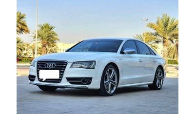 Audi S8