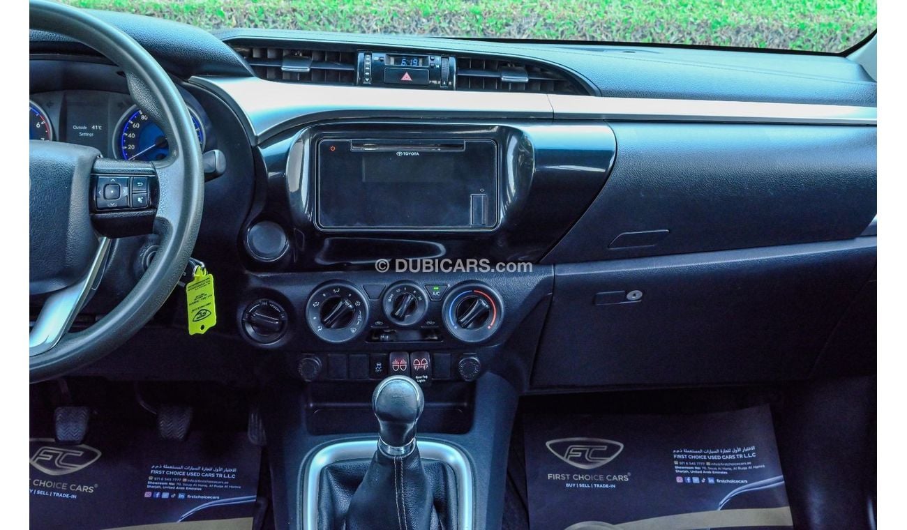 Toyota Hilux 2020 | TOYOTA HILUX | SR5 4X4 DOUBLE CABIN | GCC SPECS | T39180