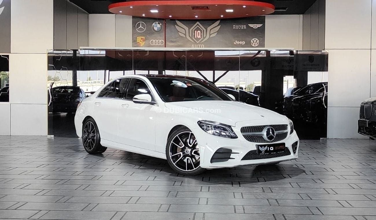 Mercedes-Benz C200 AMG Pack AED 1,900 P.M | 2019 MERCEDES-BENZ C200 AMG KIT | UNDER WARRANTY | FSH | FULL PANORAMIC VIE