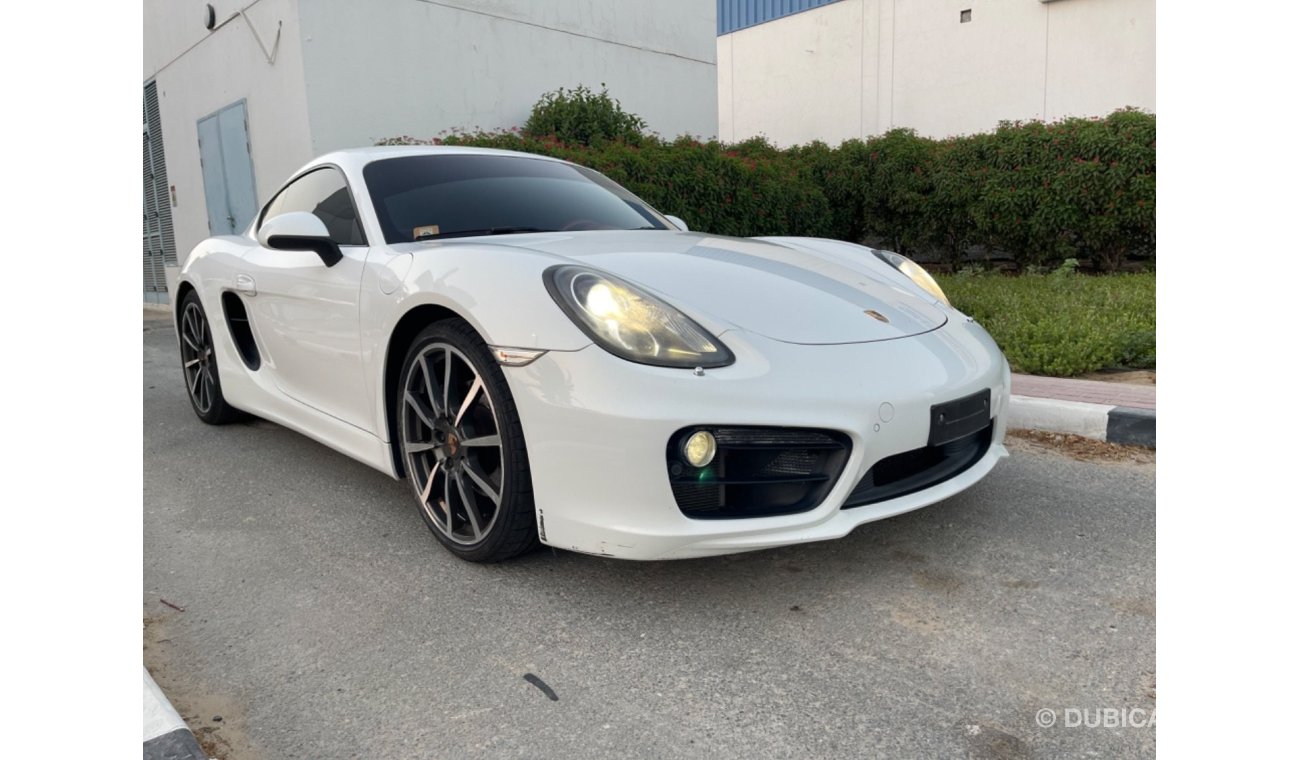 Porsche Cayman S GCC