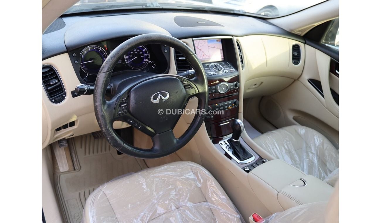 إنفينيتي QX50 Std