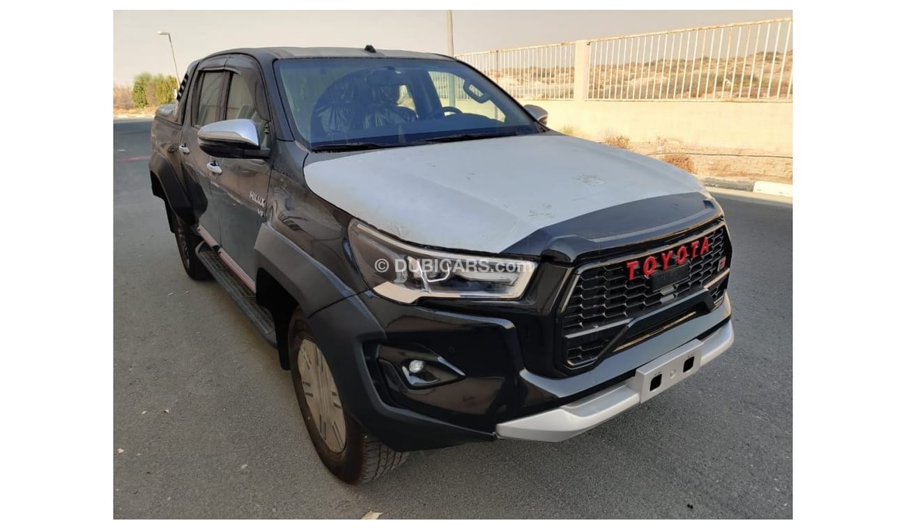 تويوتا هيلوكس 2023 Toyota Hilux SR5 VX (TRD) 4.0L V6 Petrol A/T 4WD with New GR-Style Body Kit