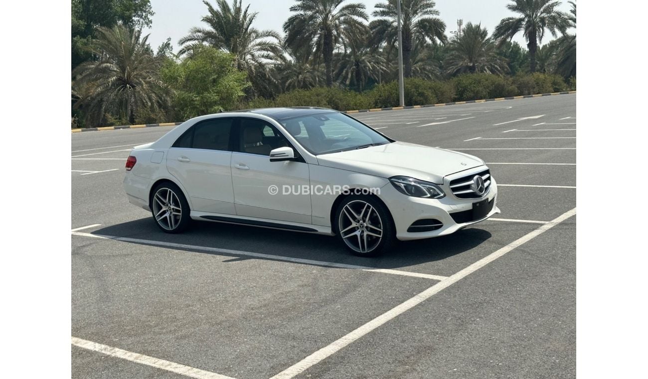 Mercedes-Benz E 350 Model 2011 GCC CAR PREFECT CONDITION FULL OPTION PANORAMIC ROOF LEATHER SEATS FACE LEFT 2016