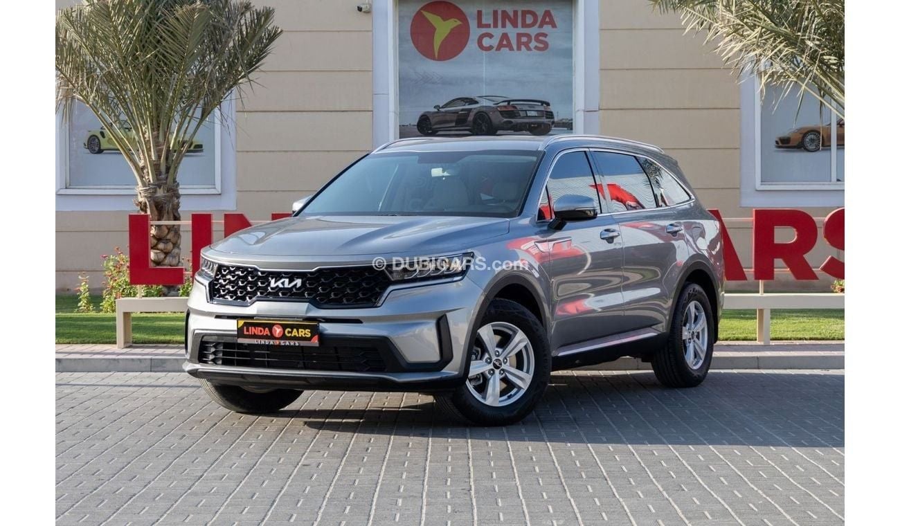 كيا سورينتو Base 2.4L FWD Kia Sorento 2023 GCC under Warranty with Flexible Down-Payment.