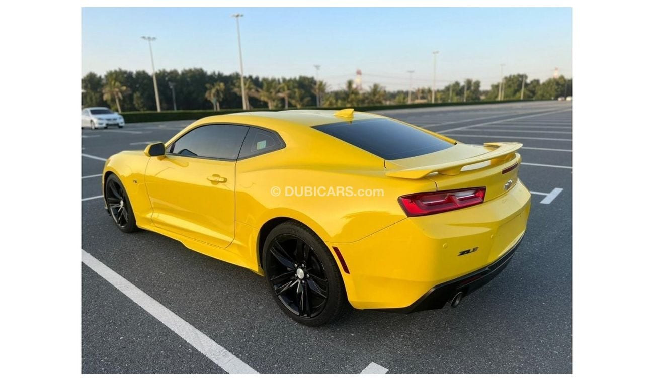 Chevrolet Camaro RS