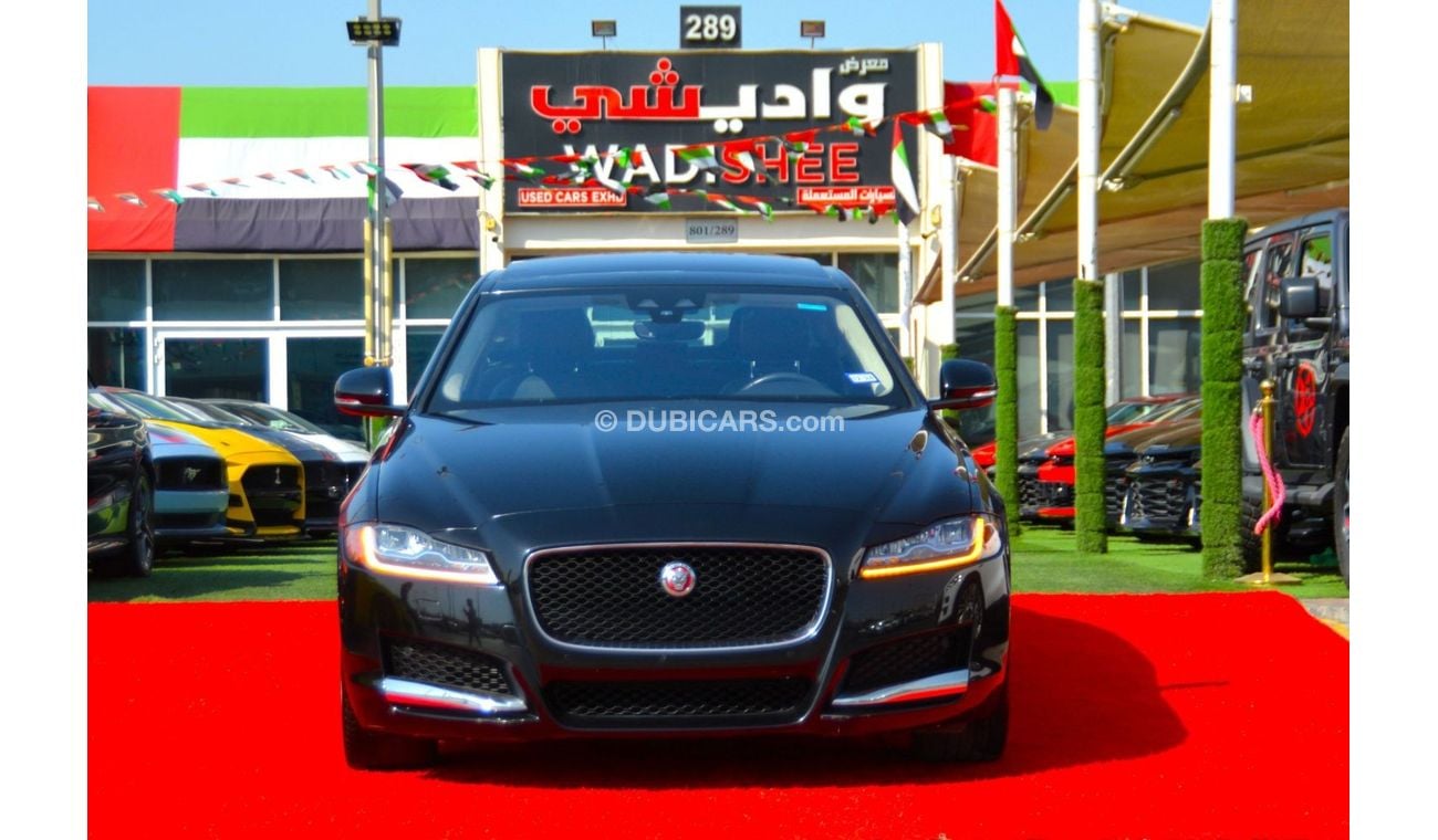 Jaguar XF HSE 2.0L (300 HP)