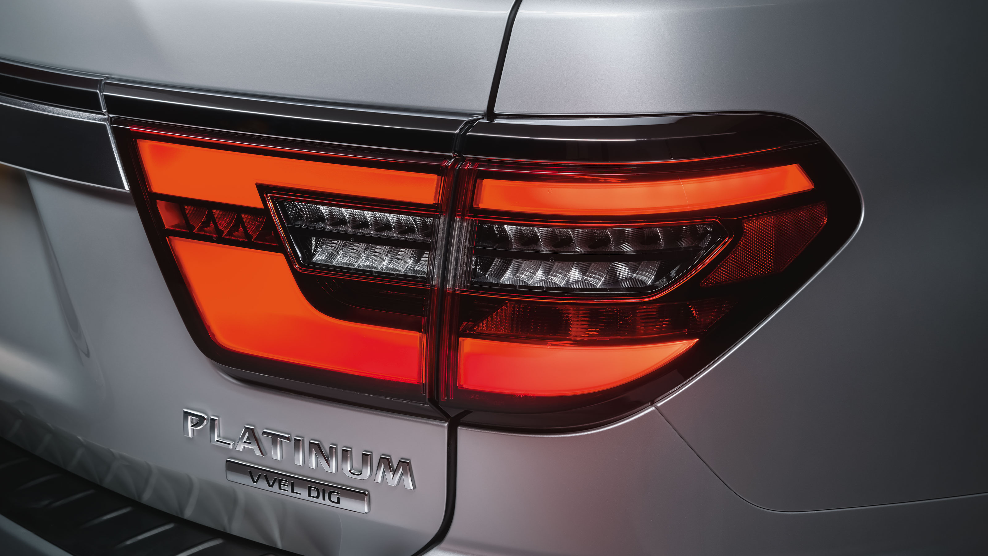 Nissan Patrol exterior - Tail Light