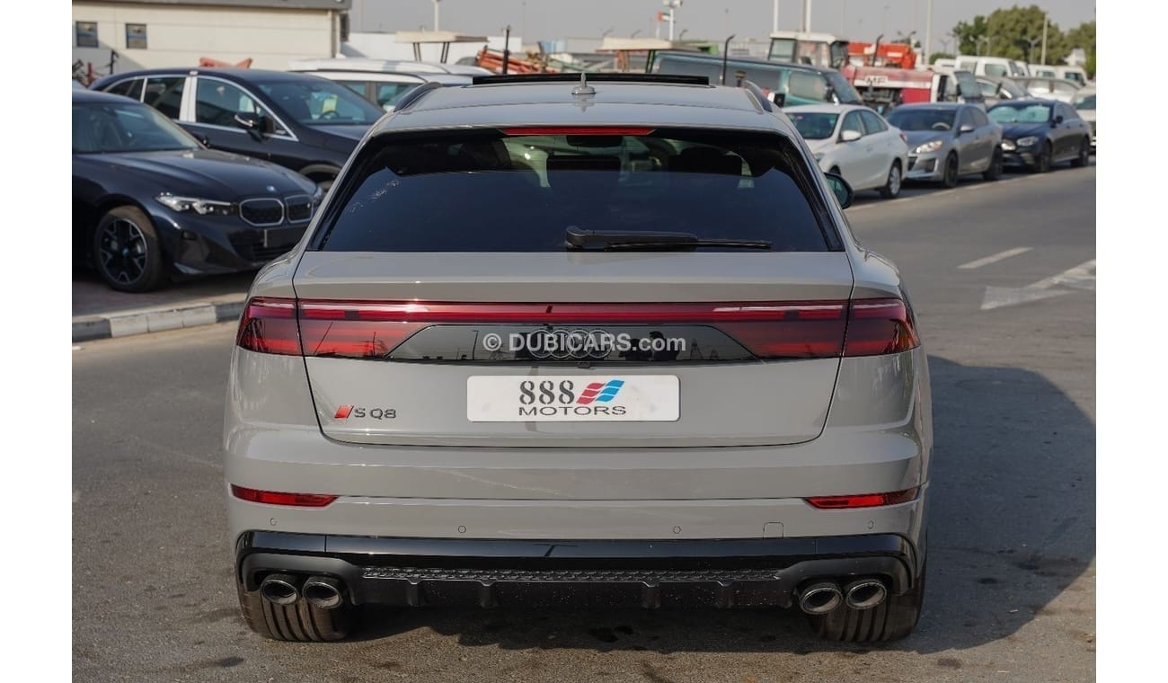 Audi SQ8 2024 AUDI SQ8 TFSI quatrro CEMENTGRAY 4.0L 0Km