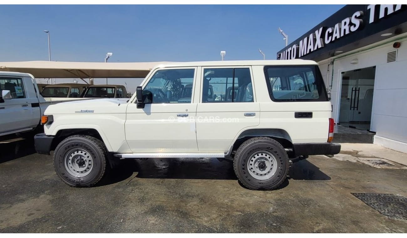 Toyota Land Cruiser Hard Top Toyota Land Cruiser 76 4.2L STD M/T DSL 2024