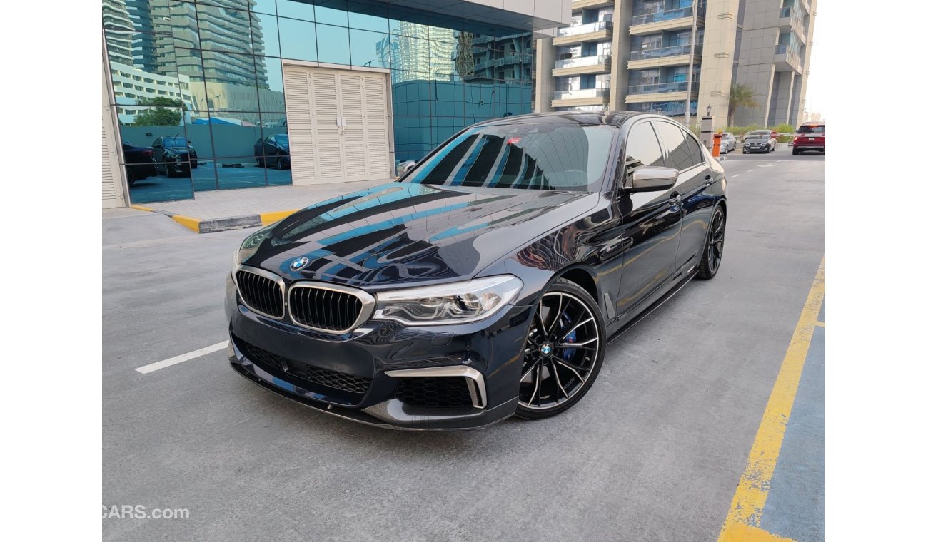 بي أم دبليو M550i