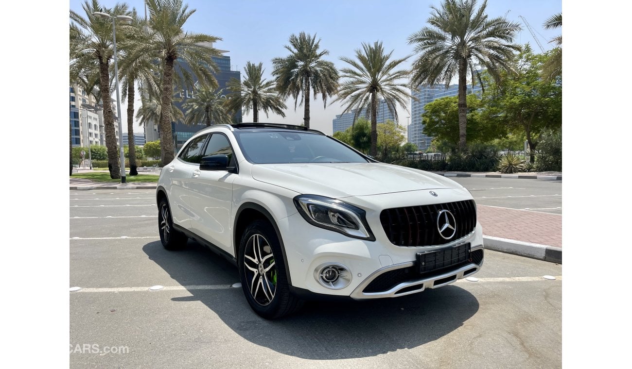 مرسيدس بنز GLA 220 Full Option