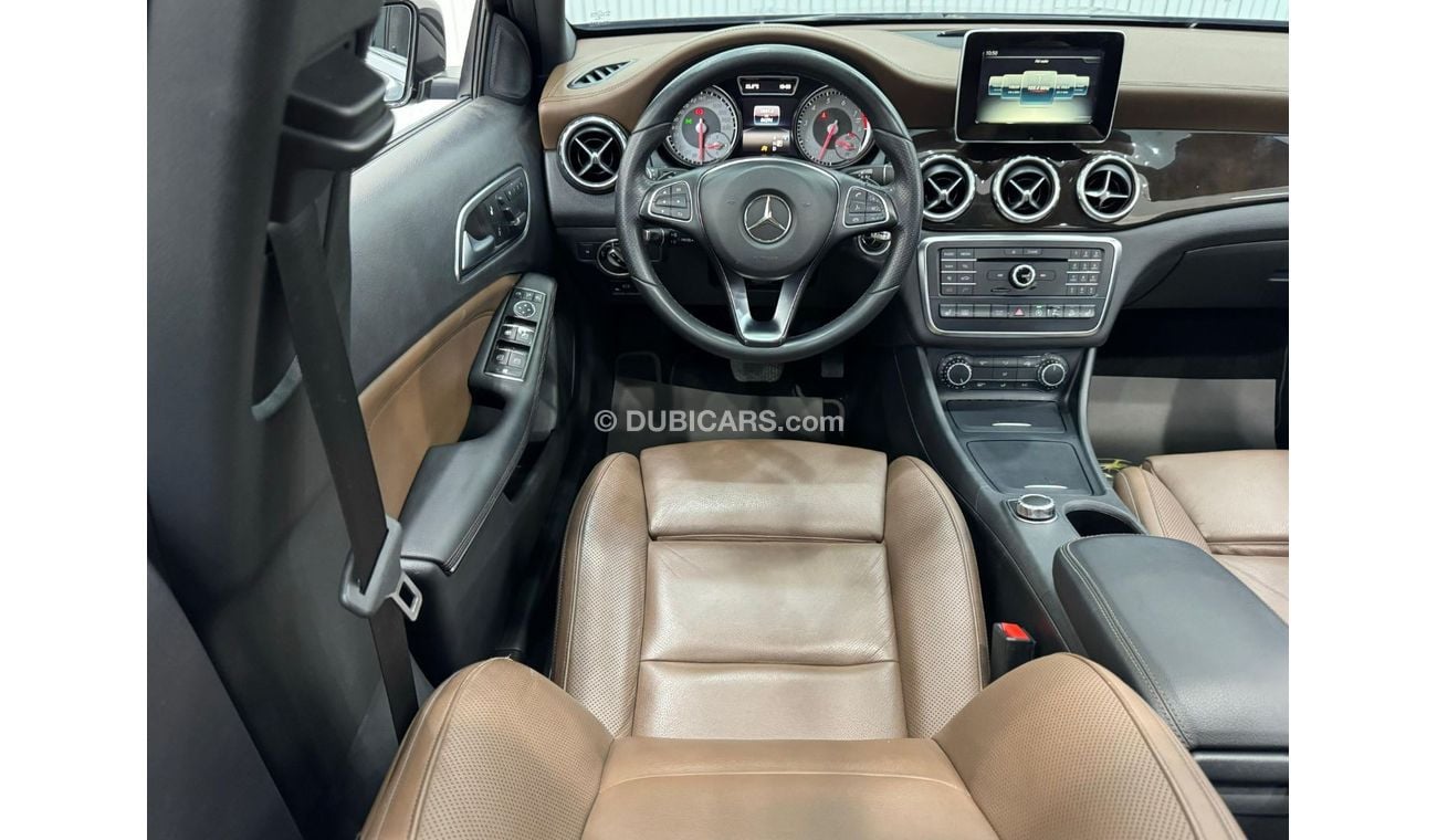 Mercedes-Benz GLA 250 Std 2.0L (211 HP)