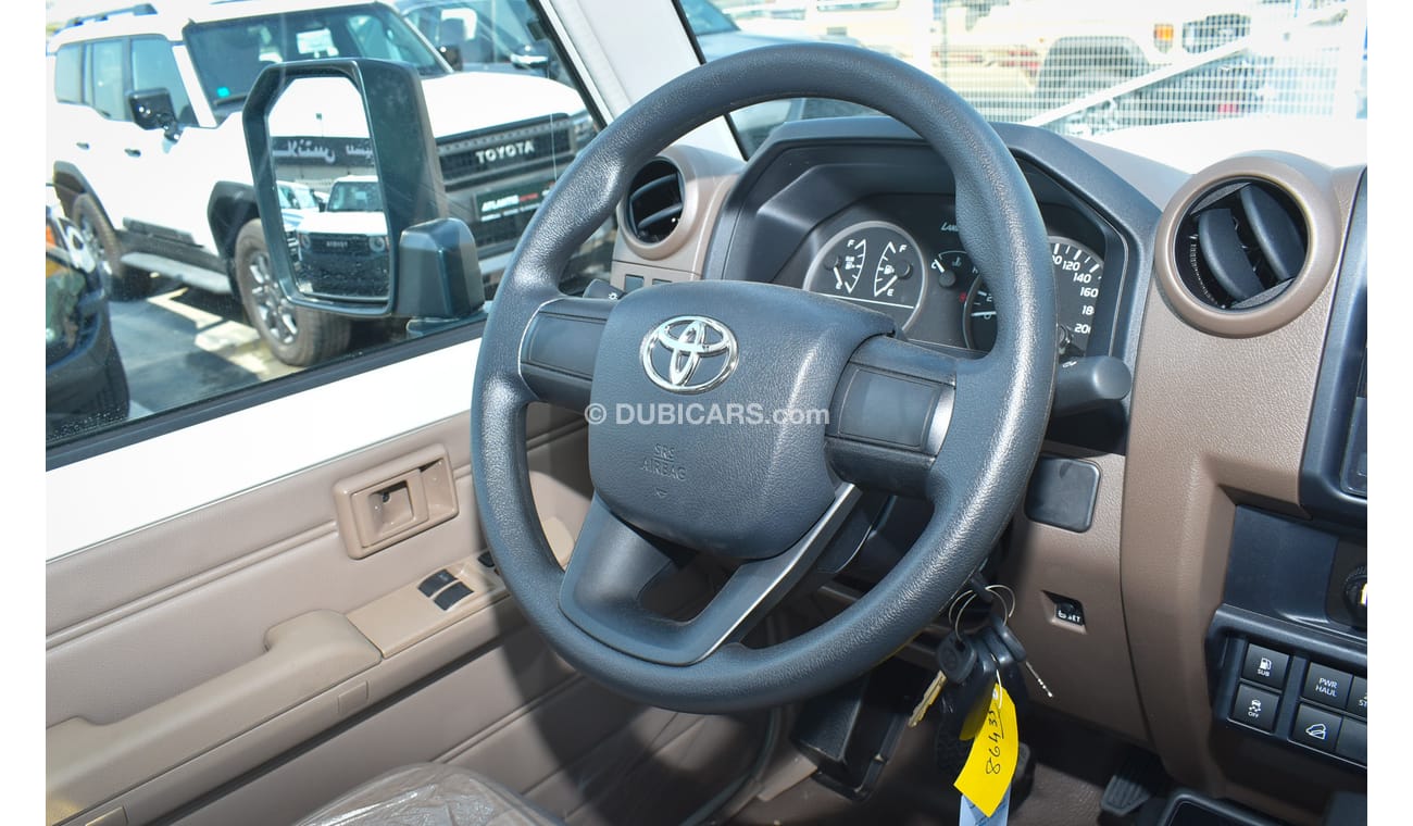 Toyota Land Cruiser Pick Up 4.0L V6 Single Cabin A/T