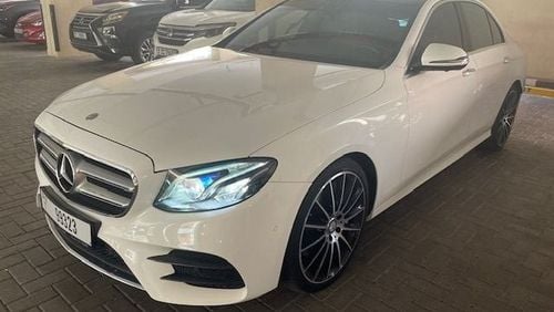 مرسيدس بنز E300 AMG E300 FULL OPTION 2017 GCC GARGASH SINGLE OWNER LOW MILEAGE IN MINT CONDITION