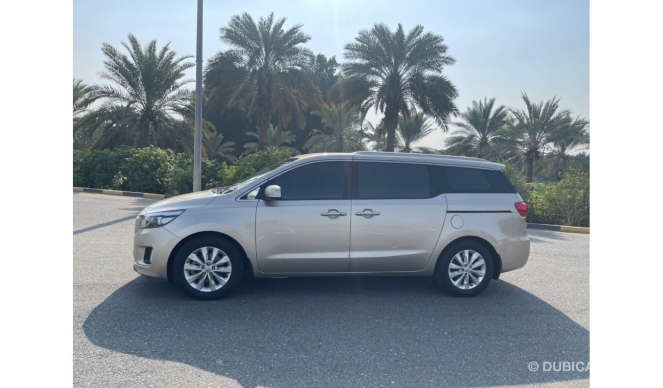 Kia Carnival Kia Carnival   MODEL 2016 Excellent Conditio  (GCC- SPEC)  VERY GOOD CONDITION